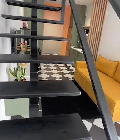 Apartment Groovy Getaways